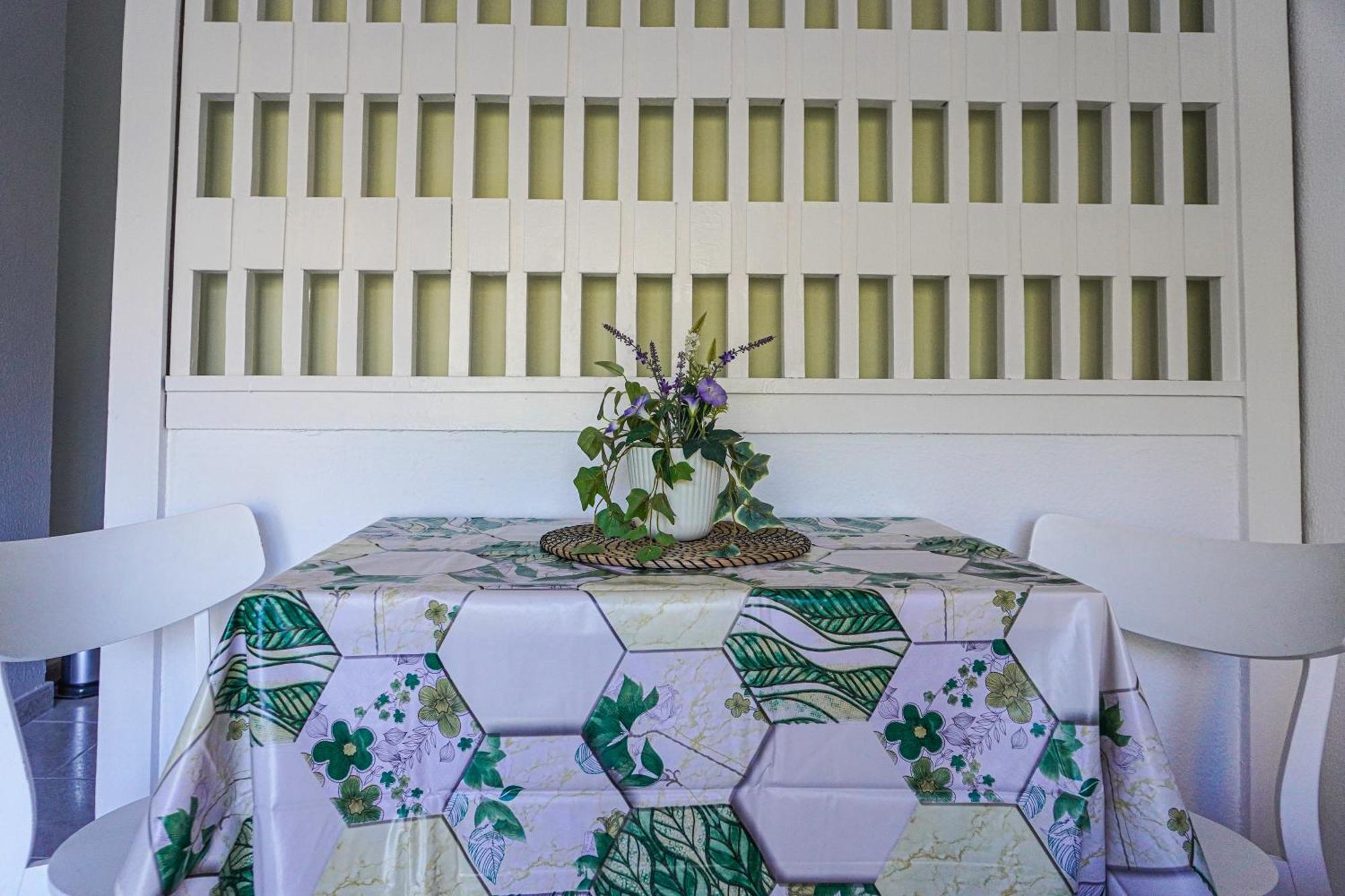Modern Studio Close To The Beach With Pool Puerto de la Cruz  Buitenkant foto