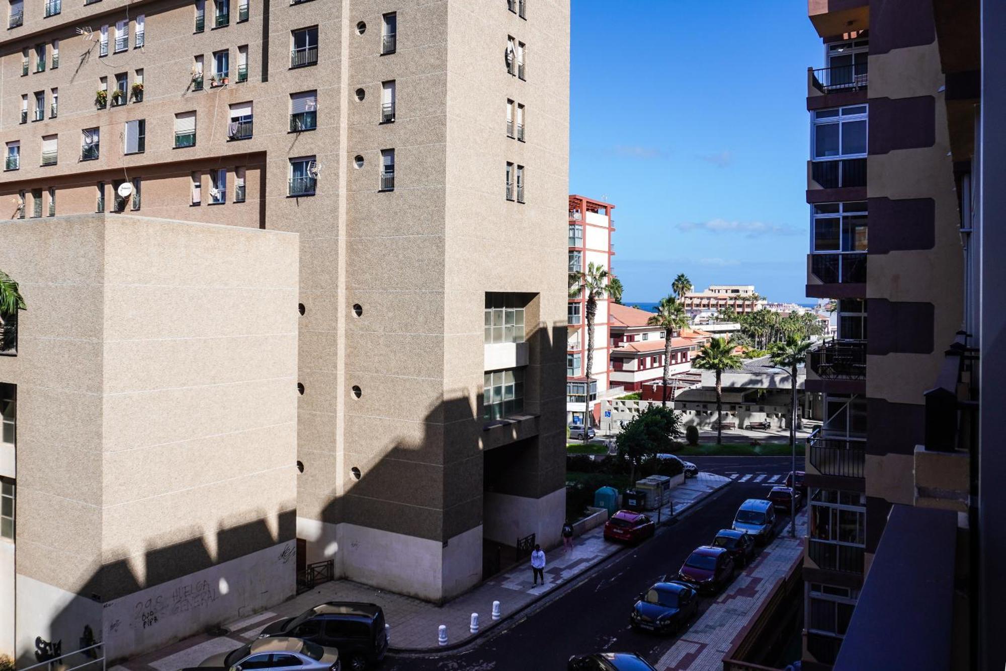 Modern Studio Close To The Beach With Pool Puerto de la Cruz  Buitenkant foto
